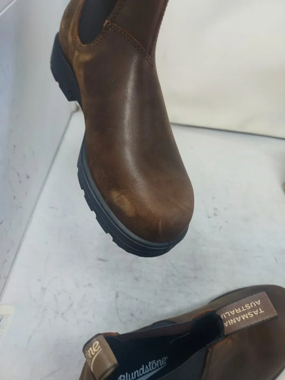 Blundstone mens antique